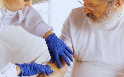 Tècniques i cures auxiliars en geriatria