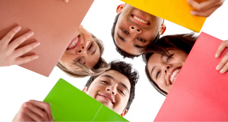 Dinamització comunitària mitjançant activitats educatives i socials